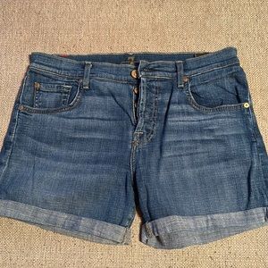 7 for all Mankind denim rolled cuffed  shorts EUC size 29